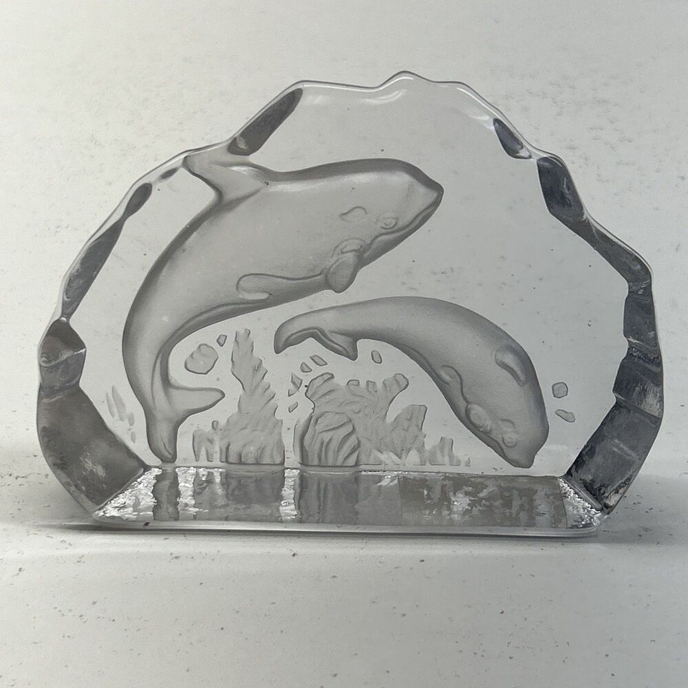 Vintage Ganz Clear Glass Crysal Whale Paperweight Carved Etched‎ 4.5”x 6” Taiwan